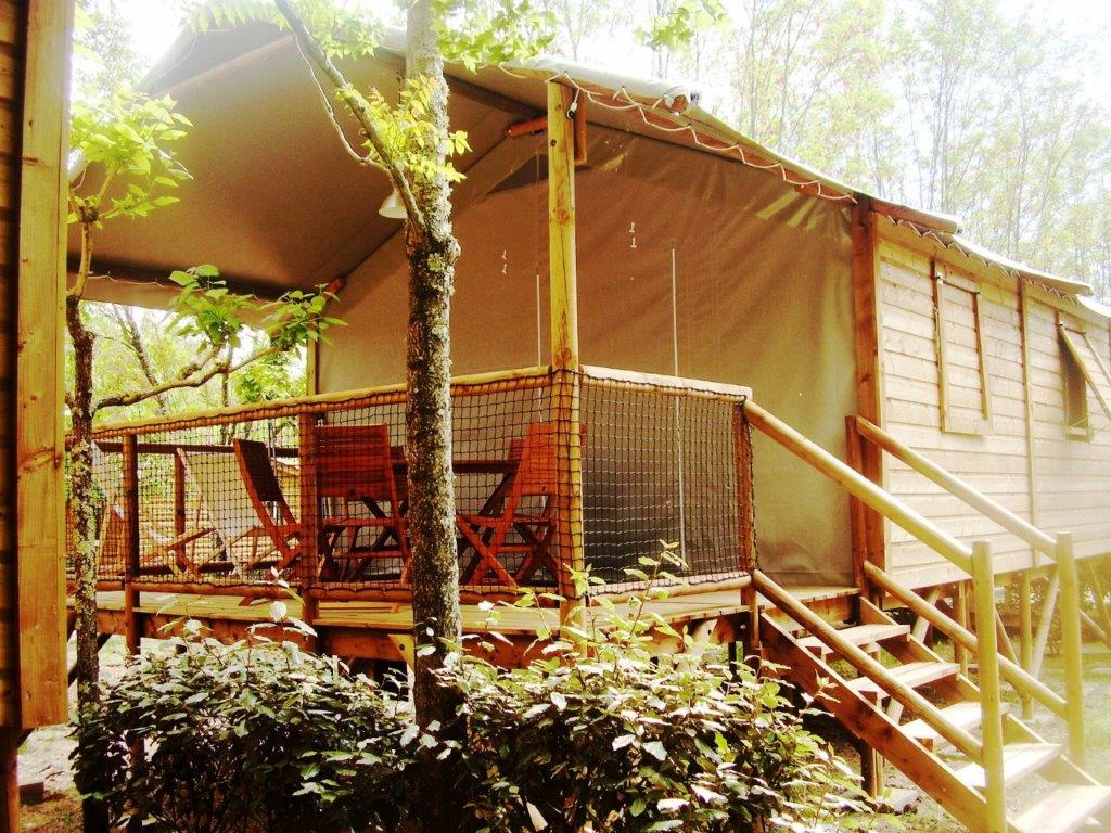 lodge cabane camping la source ardeche